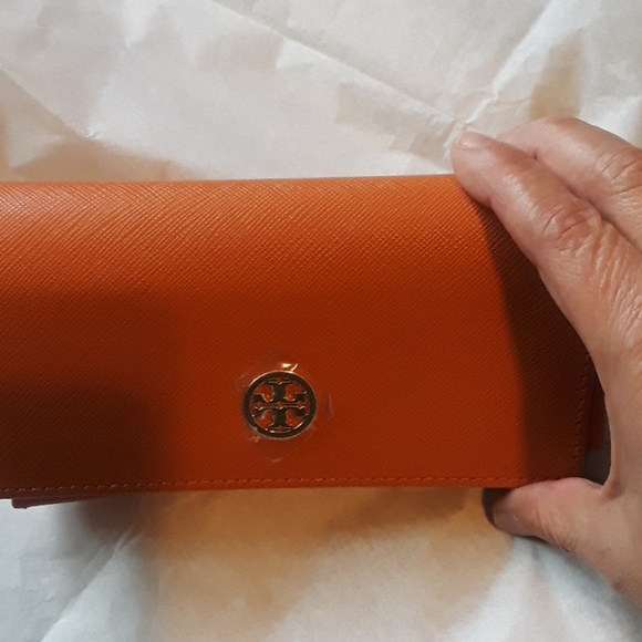 Tory Burch Accessories - Tory burch